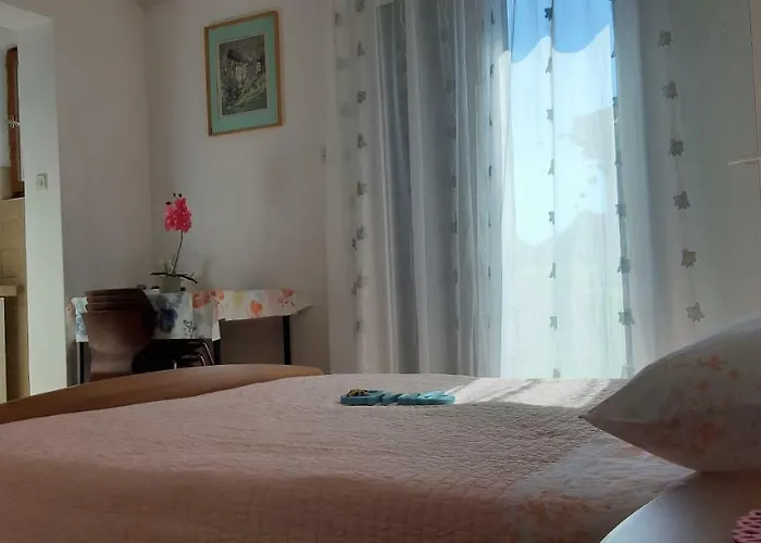 Апартаменты Lorena Стари Град